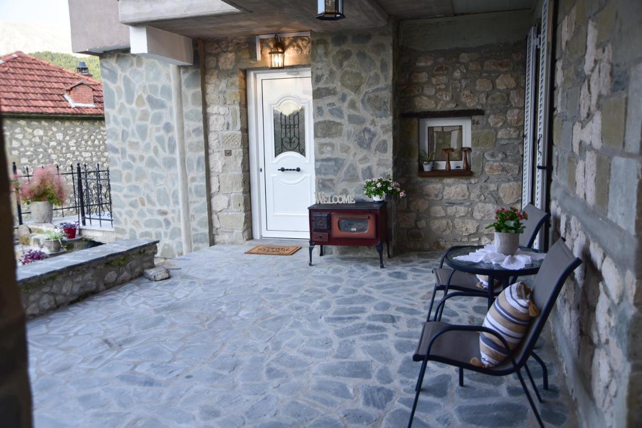 Elen'S Suites Pramanta Exterior photo
